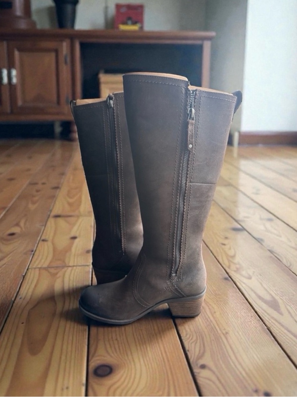 TEVA Anaya Tall 6 Boot New Brown Side Zip 15” Cowgirl
